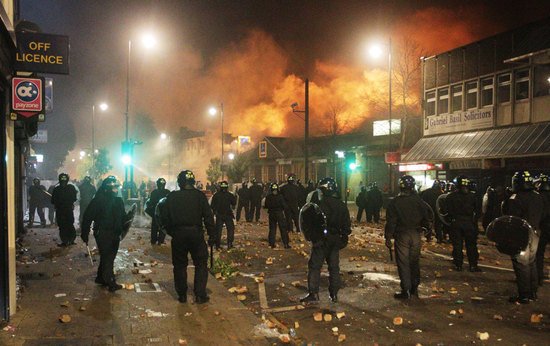 london-riots-8