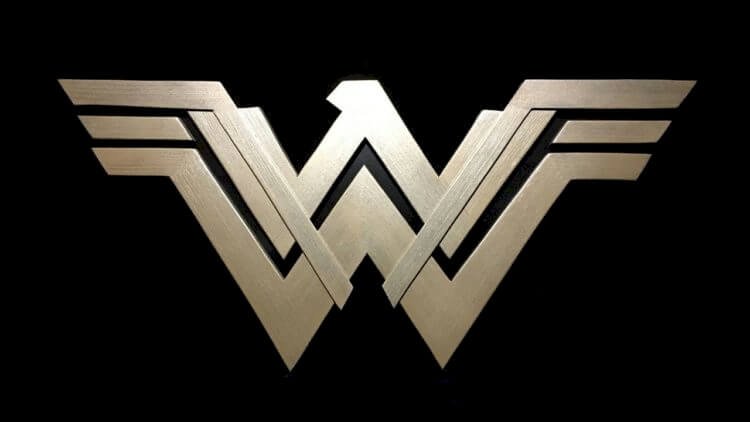 Wonder Woman Logo And The History Behind The Movie